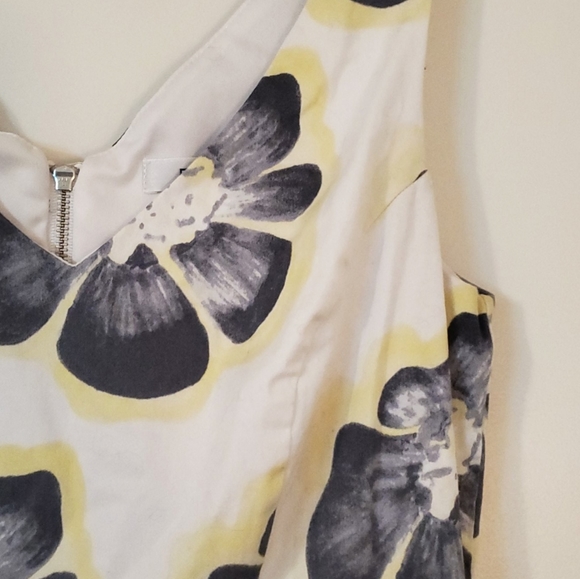 Floral Dress - Picture 2 of 2